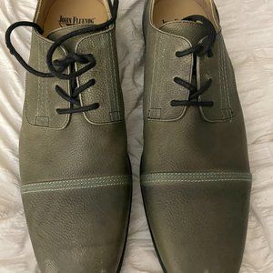 John Fluevog NEW Mens Olive dress shoes Size 12